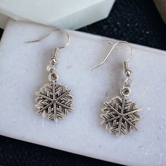 Pendientes colgantes de copo de nieve de plata