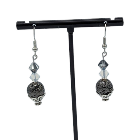 Pendientes de cuentas de lava gris metalizado con cuentas de Swarovski®
